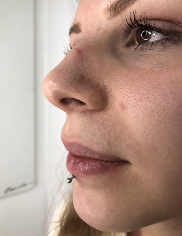 LABRET PIERCING Officina Tattoo Milano